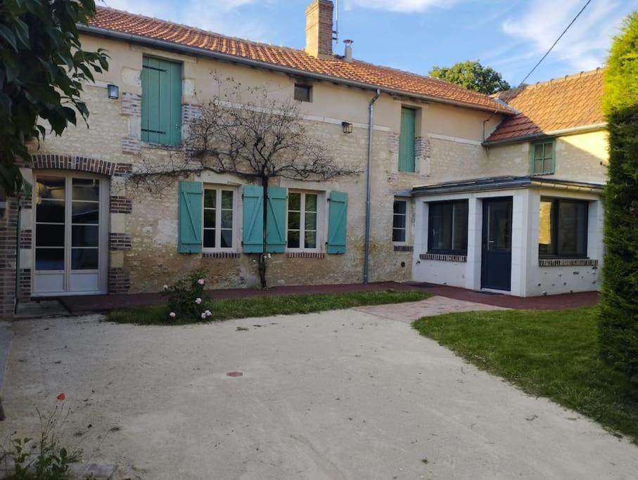 Maison De Campagne Lindry Esterno foto